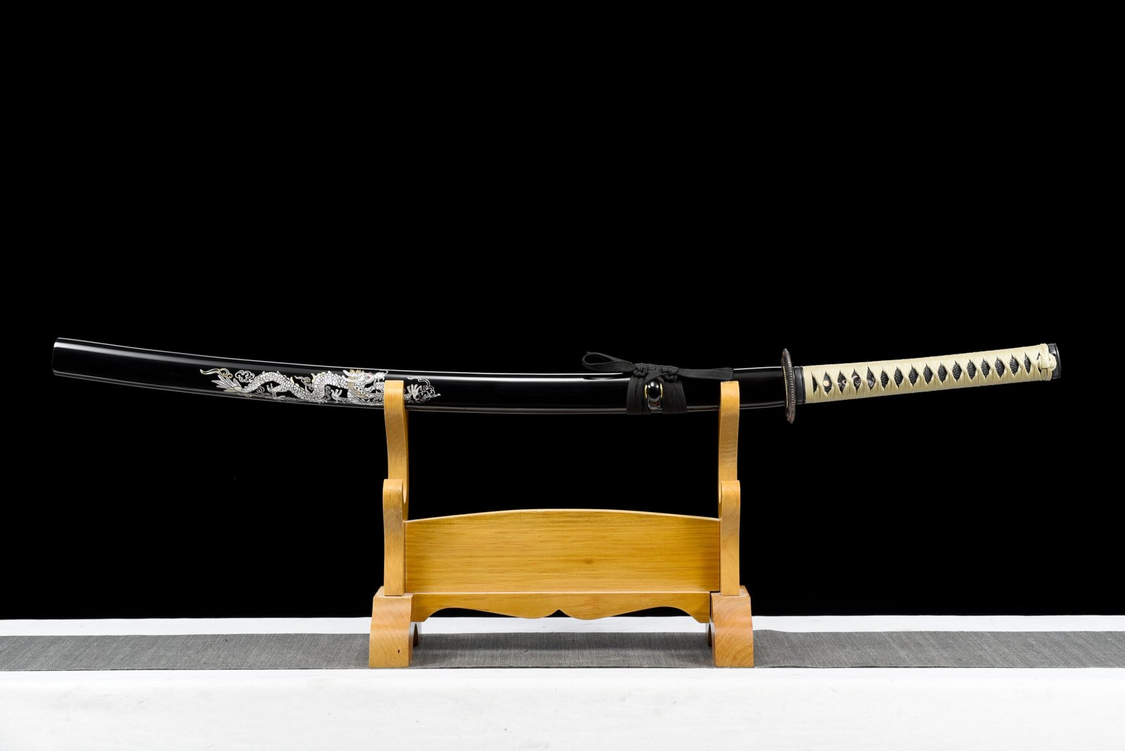 28-Inch Handmade Knife - Medium Carbon Steel Blade (Full Groove, Decorative Notches, Cutting Lines) + Black Glossy Scabbard (Imitation Conch Inlay Pattern) - Image 2